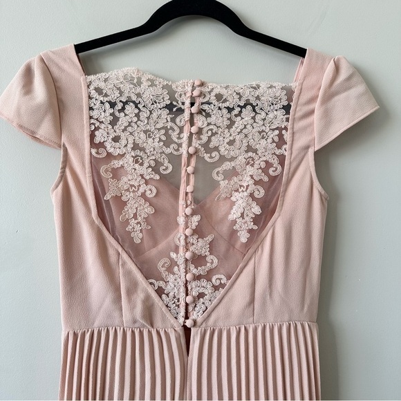 ASOS WEDDING Lace Back Pleated Maxi Dress In Nude- Size:4) - Picture 9 of 14